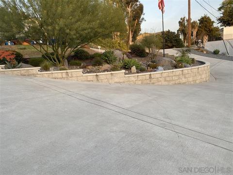 13643 E Lakeview Rd, Lakeside, CA 92040 photo 2