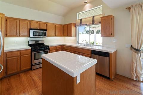 1244 Sunbright Dr, Oceanside, CA 92056 photo 7