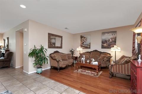1455 Ewing Dr, Chula Vista, CA 91911 photo 3