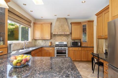 1636 Caminito Solidago, La Jolla, CA 92037 photo 1