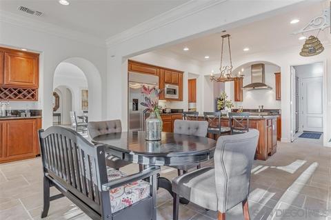 7675 Sitio Manana, Carlsbad, CA 92009 photo 6