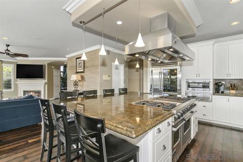 11724 Creek Bluff Dr, Poway, CA 92064 photo 9