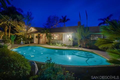 1150 Cabrillo Ln, Vista, CA 92084 photo 2