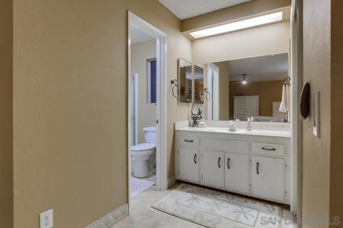 1150 Cabrillo Ln, Vista, CA 92084 photo 20