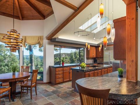 13587 Del Poniente Rd, Poway, CA 92064 photo 5