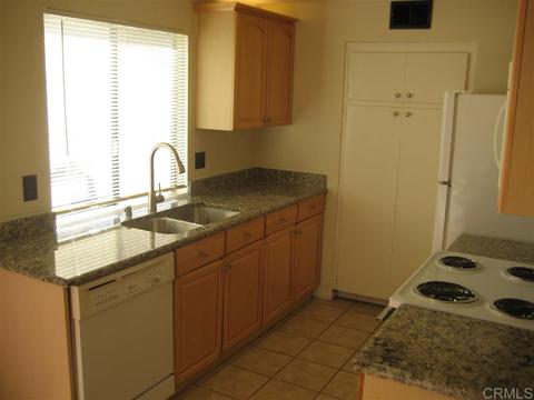 533 N Mollison, El Cajon, CA 92021 photo 2
