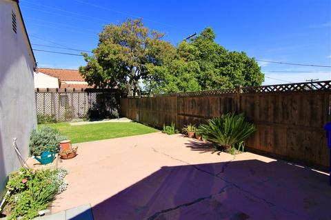 1102 West St, Oceanside, CA 92054 photo 15