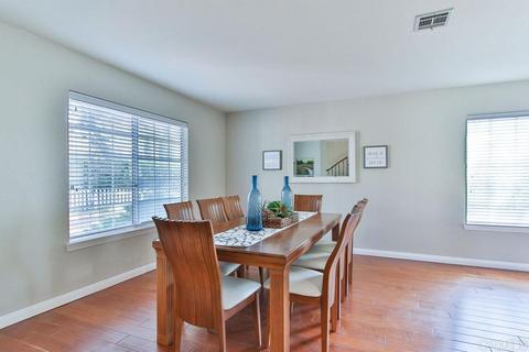 6873 Corintia St, Carlsbad, CA 92009 photo 5