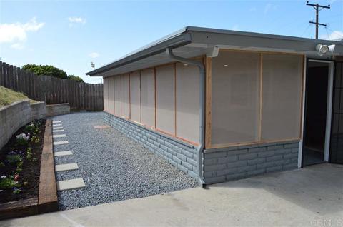 1162 Hackamore Rd, Vista, CA 92083 photo 8