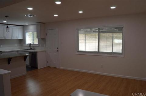 1162 Hackamore Rd, Vista, CA 92083 photo 3