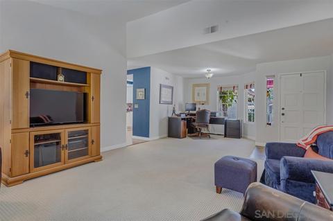 1718 Dashero Pl, Escondido, CA 92029 photo 4