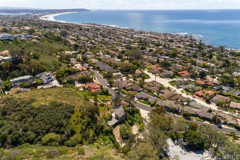 751 Dodge Dr, La Jolla, CA 92037 photo 2