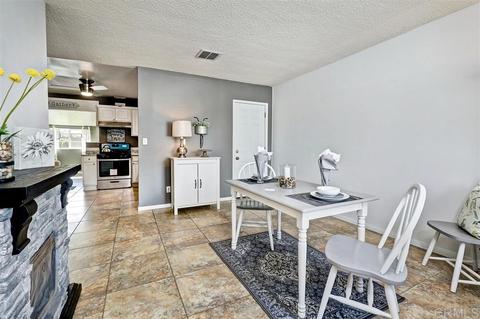 643 Aster St, Escondido, CA 92027 photo 4