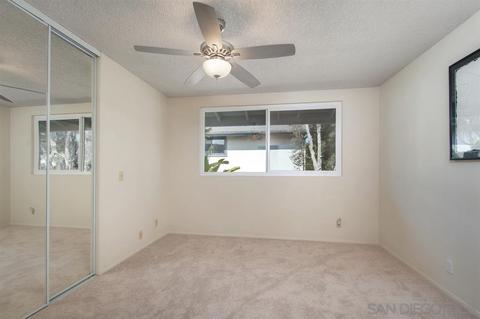 8240 Caminito Modena, La Jolla, CA 92037 photo 19
