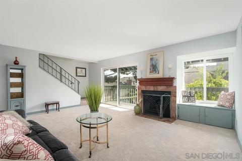 8240 Caminito Modena, La Jolla, CA 92037 photo 6