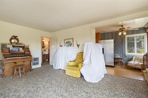 1060 Avocado Ave, Escondido, CA 92026 photo 11