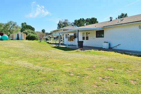 2203 San Diego Ave, Ramona, CA 92065 photo 3