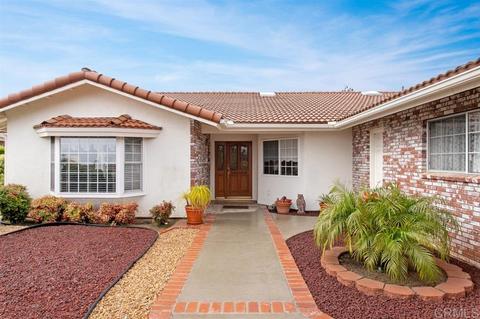 28512 Gladstone, Escondido, CA 92026 photo 1