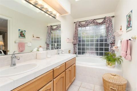 28512 Gladstone, Escondido, CA 92026 photo 12