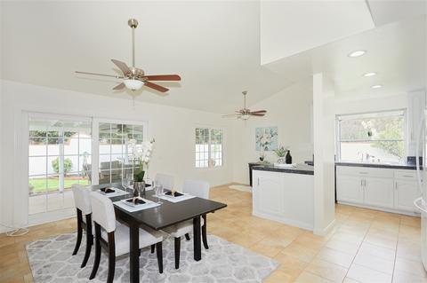 9410 Calle Del Lago, Santee, CA 92071 photo 8