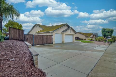 5284 Triple Crown Dr, Bonsall, CA 92003 photo 3