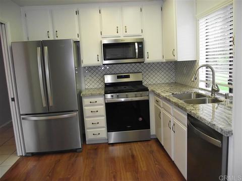 2116 N David Dr, Escondido, CA 92026 photo 4