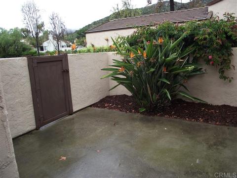 2116 N David Dr, Escondido, CA 92026 photo 2