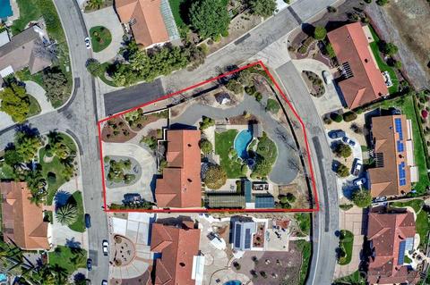 1419 Stoneridge Cir, Escondido, CA 92029 photo 2