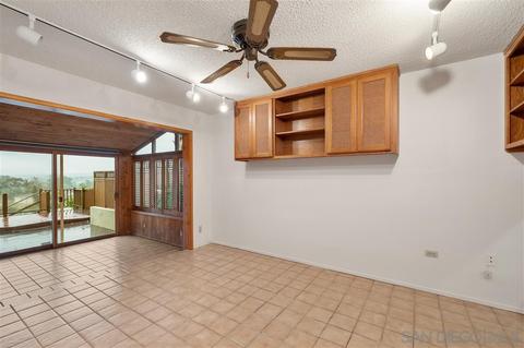 7437 Solano St, Carlsbad, CA 92009 photo 11