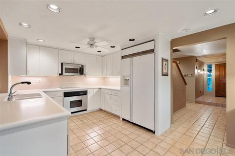 7437 Solano St, Carlsbad, CA 92009 photo 8