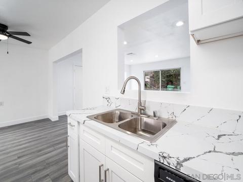 578 Tolouse Ave, Riverside, CA 92501 photo 4