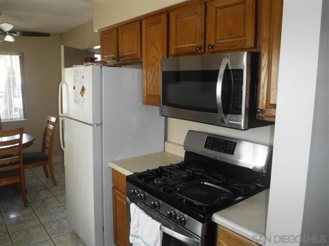 1719 Flower St, Escondido, CA 92027 photo 3