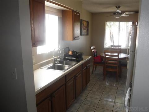 1719 Flower St, Escondido, CA 92027 photo 2