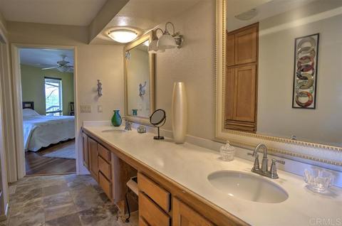 758 Sleeping Indian Rd, Oceanside, CA 92057 photo 18