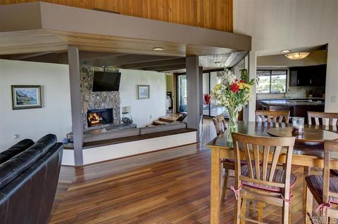 758 Sleeping Indian Rd, Oceanside, CA 92057 photo 5