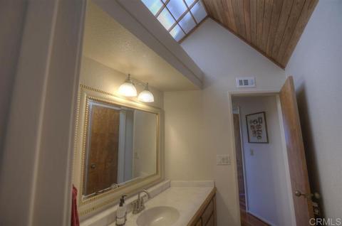 758 Sleeping Indian Rd, Oceanside, CA 92057 photo 21