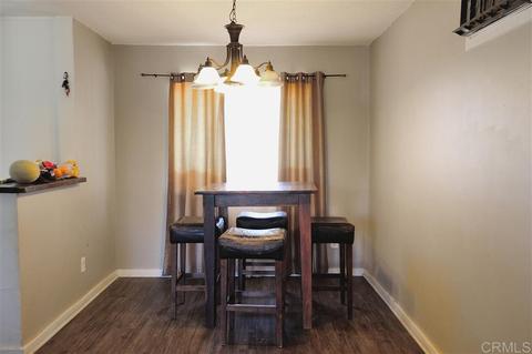 593 E 2nd St, San Jacinto, CA 92583 photo 8