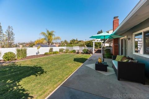 7970 Shadow Hill Dr, La Mesa, CA 91941 photo 2