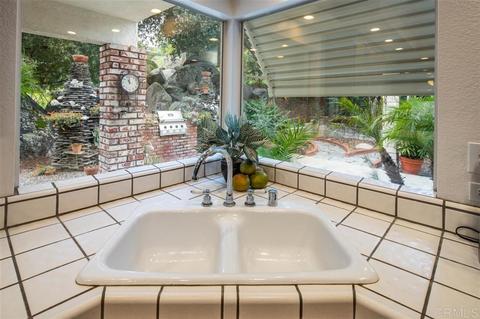 24035 Nectar Way, Ramona, CA 92065 photo 9
