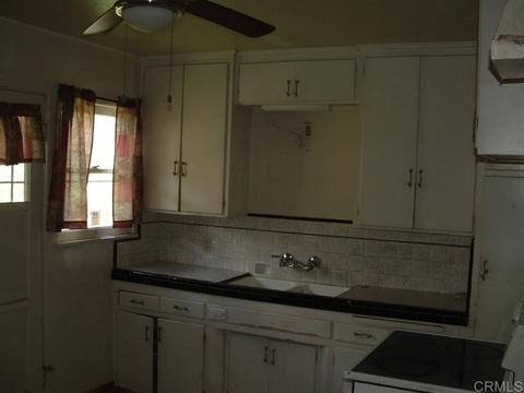 1984 Ensenada St, Lemon Grove, CA 91945 photo 6