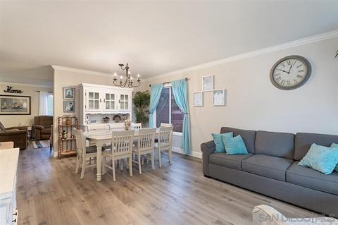 1325 Woodhaven Dr, Oceanside, CA 92056 photo 9