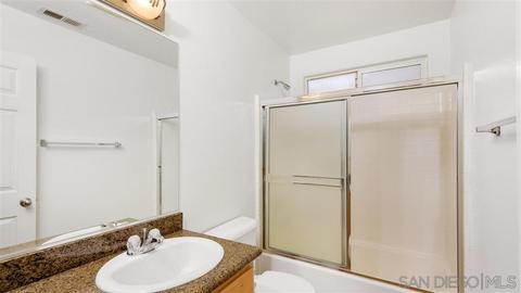 8725 Glen Oaks Way, Santee, CA 92071 photo 14