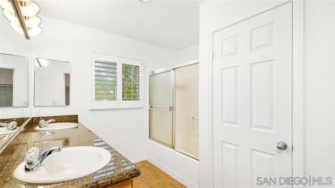 8725 Glen Oaks Way, Santee, CA 92071 photo 17