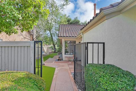 4129 Los Padres Dr, Fallbrook, CA 92028 photo 2