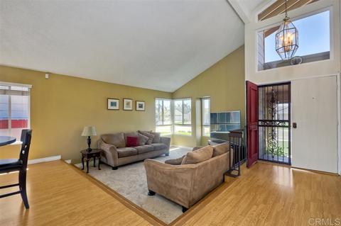 726 Sunningdale Dr, Oceanside, CA 92057 photo 5