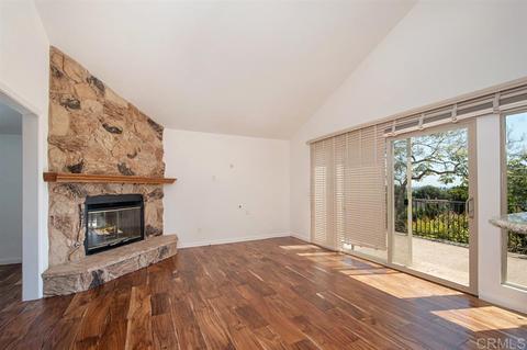 8649 Springfield Ave, La Mesa, CA 91941 photo 15