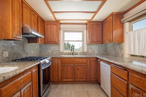 8649 Springfield Ave, La Mesa, CA 91941 photo 19