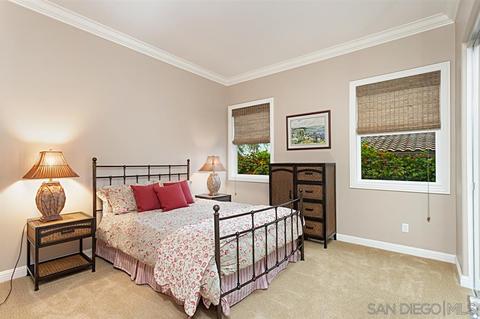 1061 Village Dr, Oceanside, CA 92057 photo 15