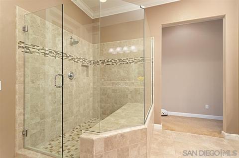 1061 Village Dr, Oceanside, CA 92057 photo 13