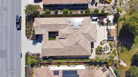 1061 Village Dr, Oceanside, CA 92057 photo 21
